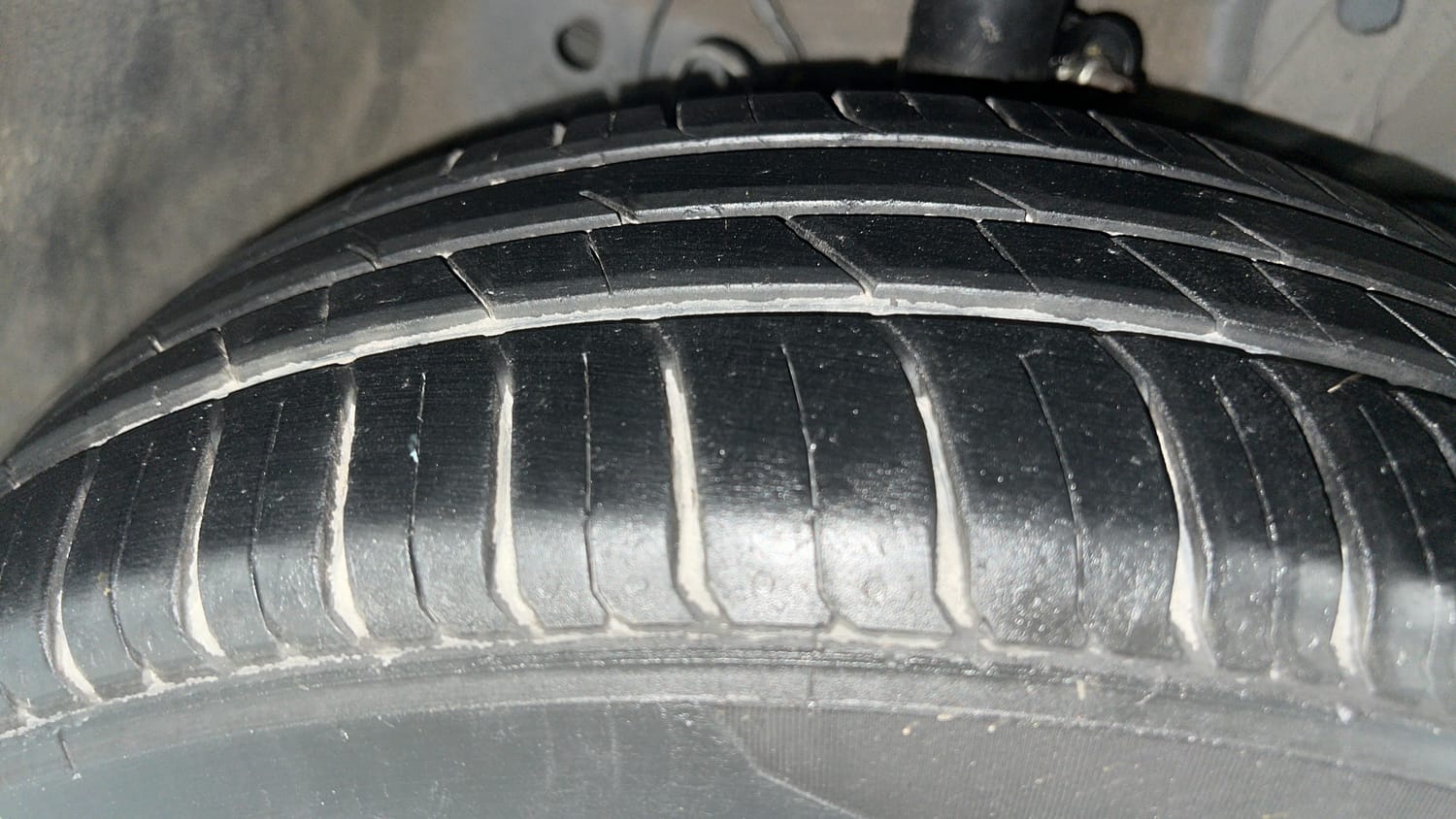 Used 2019 Honda Jazz VX CVT Petrol Petrol Automatic tyres RIGHT FRONT TYRE TREAD VIEW