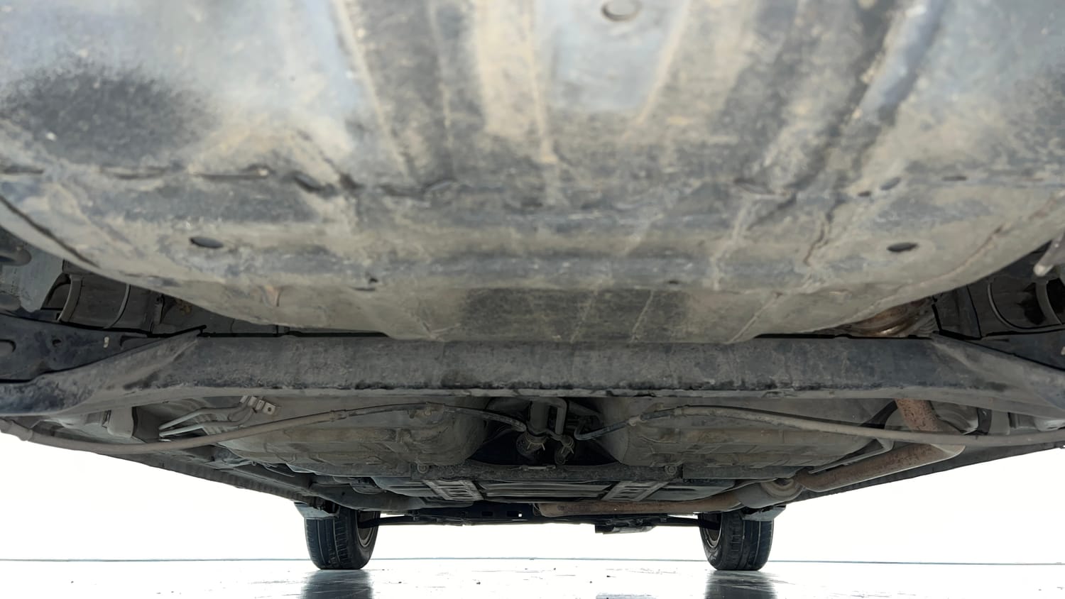 Used 2019 Honda Jazz VX CVT Petrol Petrol Automatic extra REAR UNDERBODY VIEW (TAKEN FROM REAR)