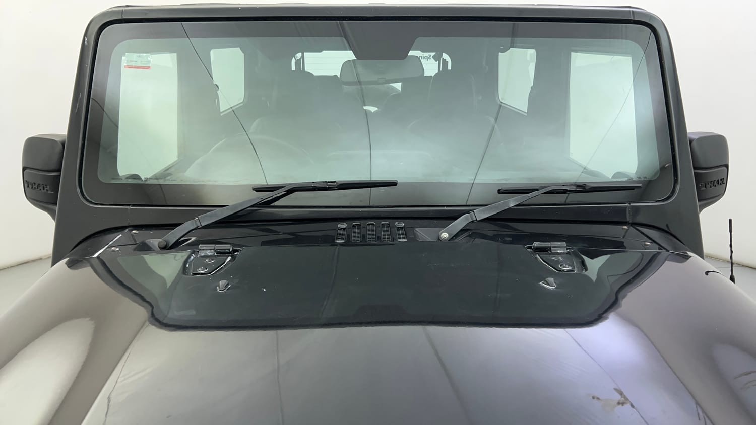 Used 2021 mahindra Thar LX Hard Top Diesel AT 4WD Diesel Automatic exterior FRONT WINDSHIELD VIEW
