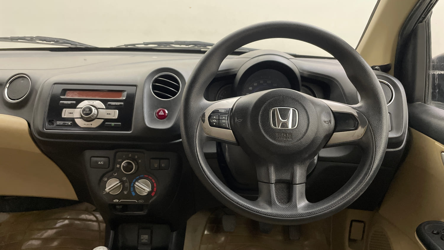 Used 2016 Honda Amaze 1.2 VX i-VTEC Petrol Manual interior STEERING VIEW