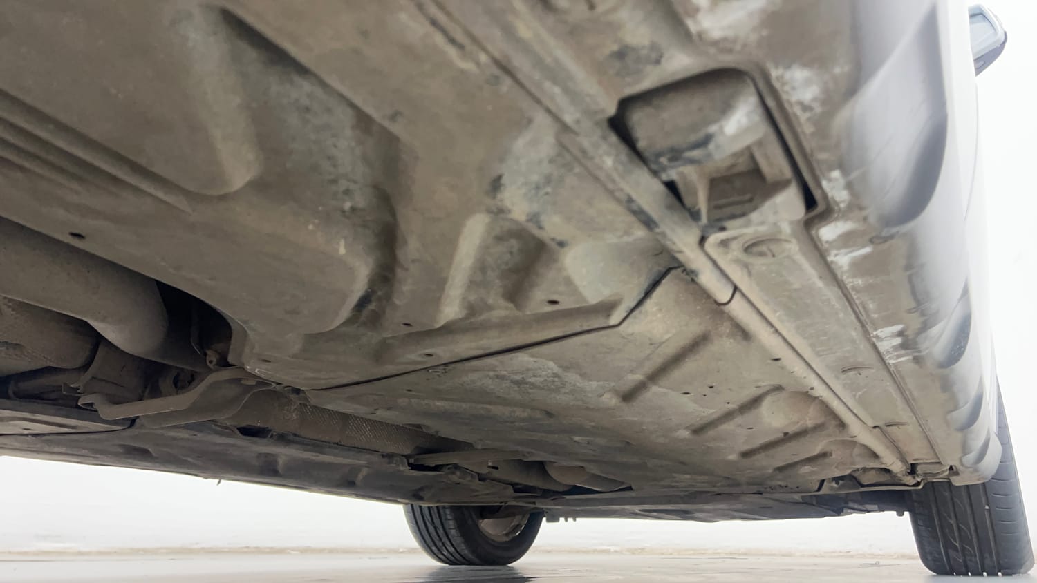 Used 2016 Mercedes-Benz GLA 200 CDI Sport Diesel Automatic extra REAR RIGHT UNDERBODY VIEW
