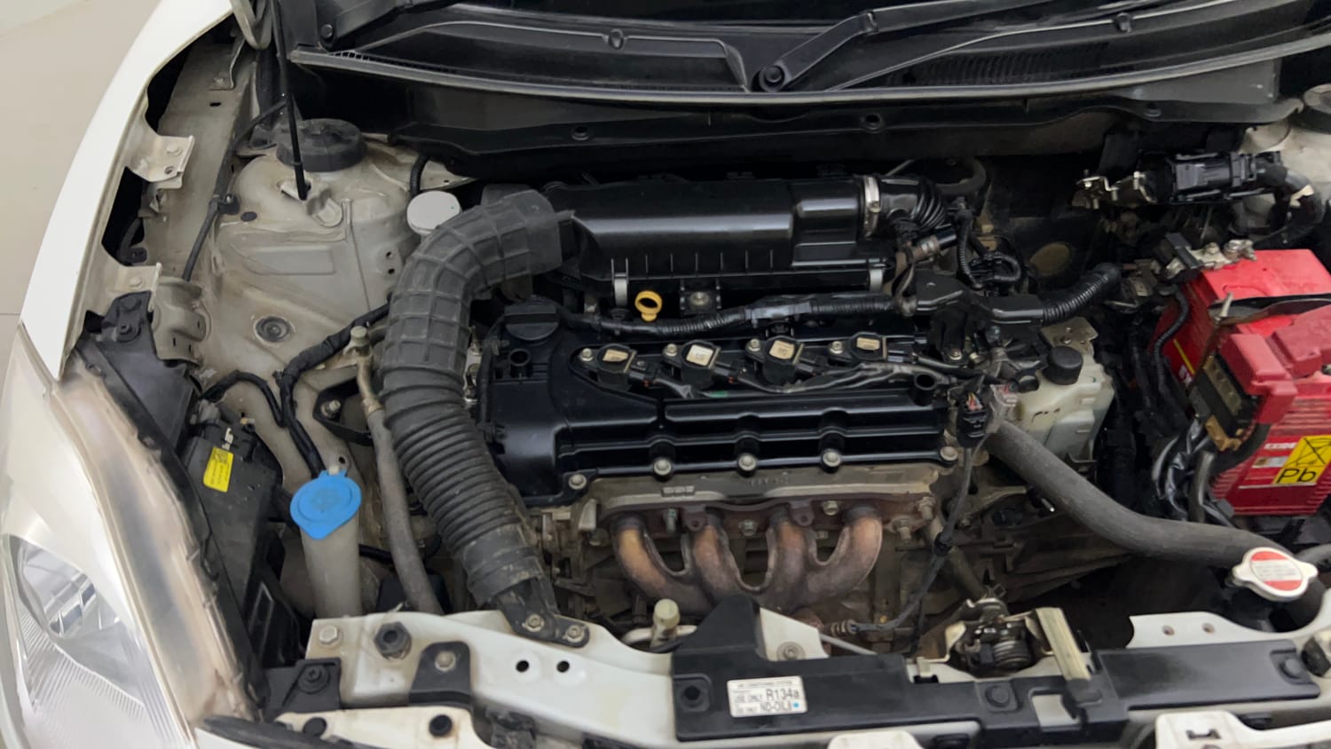 Used 2020 Maruti Suzuki Swift ZXi AMT Petrol Automatic engine ENGINE RIGHT SIDE VIEW