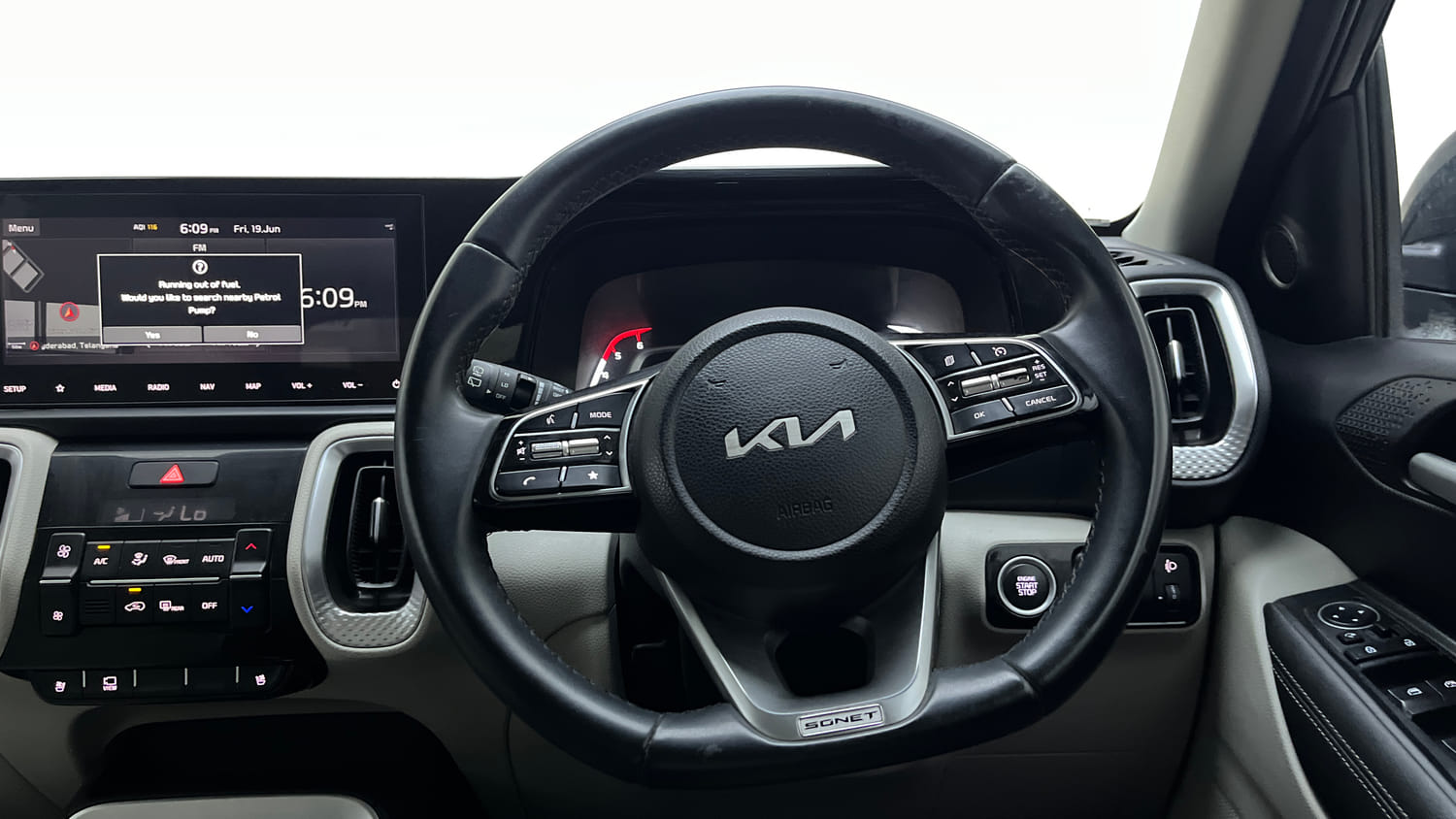 Used 2025 Kia Sonet HTX Plus 1.5 Diesel Manual interior STEERING VIEW