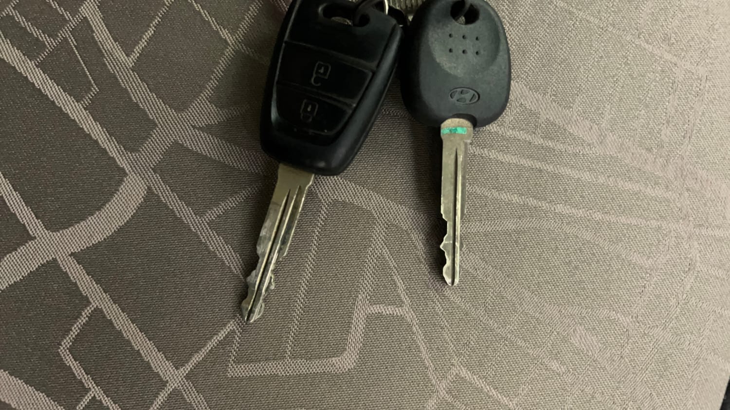 Used 2019 Hyundai Grand i10 Sportz 1.2 Kappa VTVT Petrol Manual extra CAR KEY VIEW