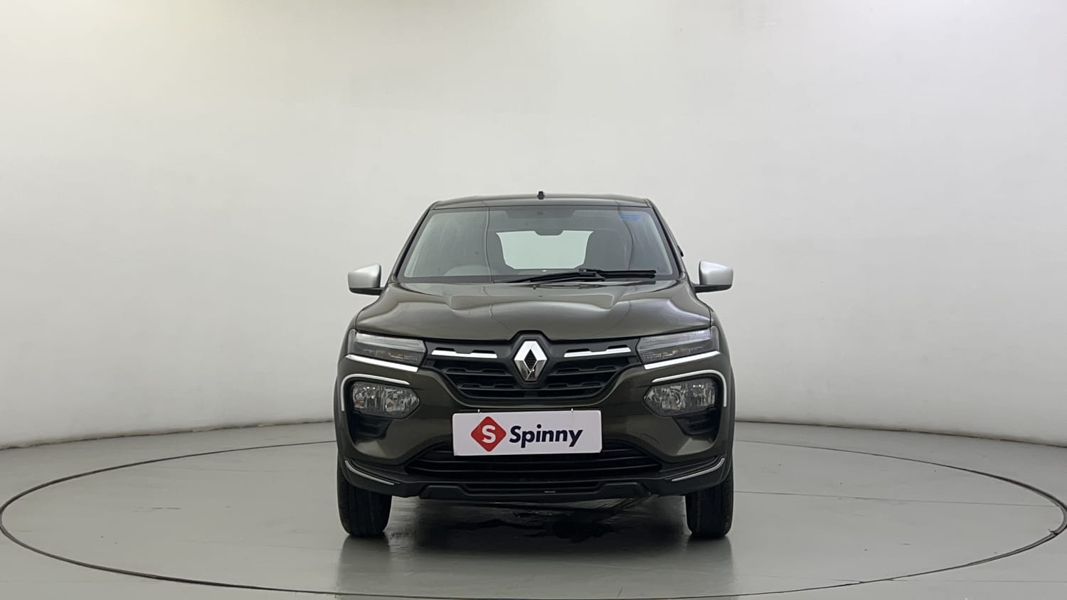 Used 2022 Renault Kwid RXT 1.0 (O) Petrol Manual exterior FRONT VIEW