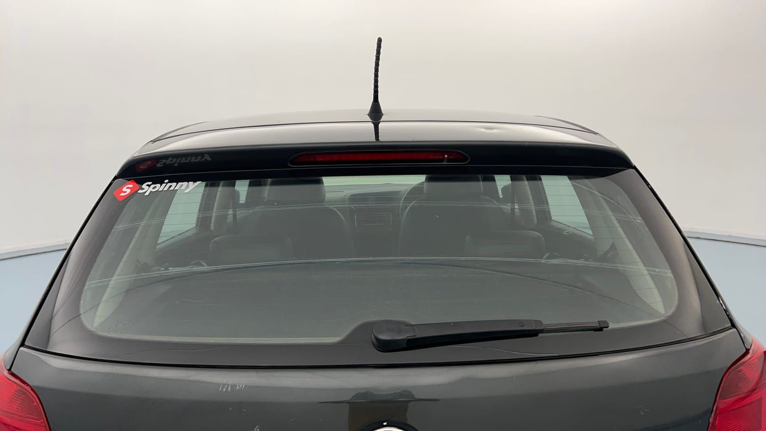 Used 2020 Volkswagen Polo Comfortline 1.0L (P) Petrol Manual exterior BACK WINDSHIELD VIEW