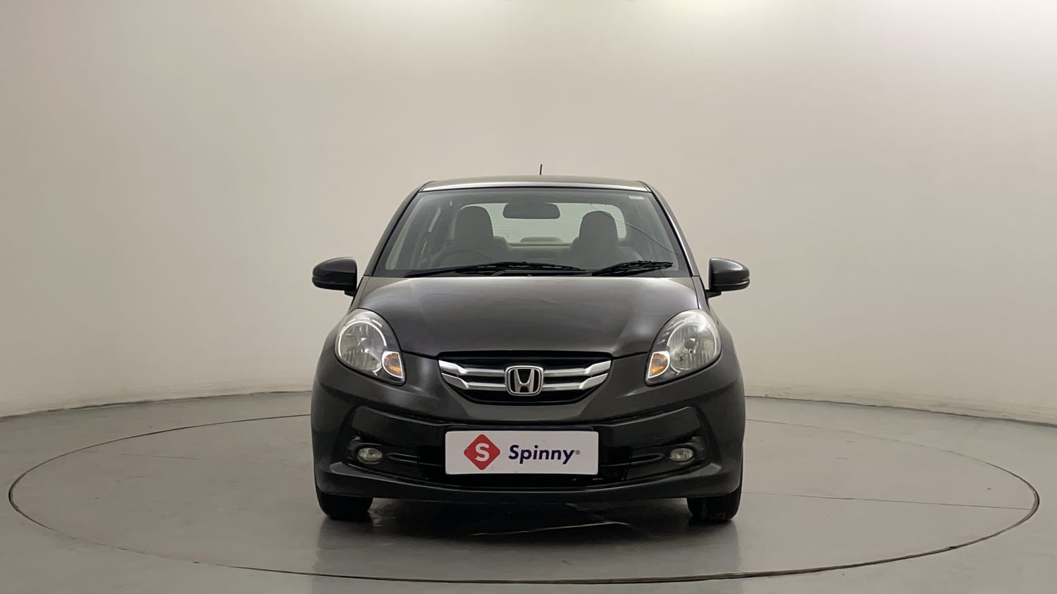 Used 2016 Honda Amaze 1.2 VX i-VTEC Petrol Manual exterior FRONT VIEW