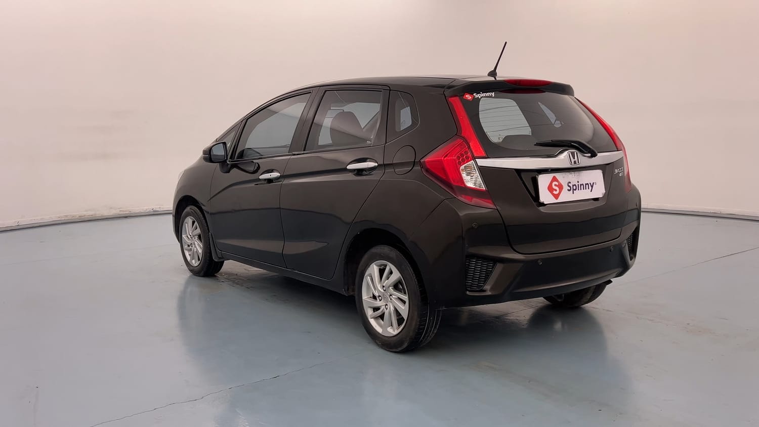Used 2019 Honda Jazz VX CVT Petrol Petrol Automatic exterior LEFT REAR CORNER VIEW