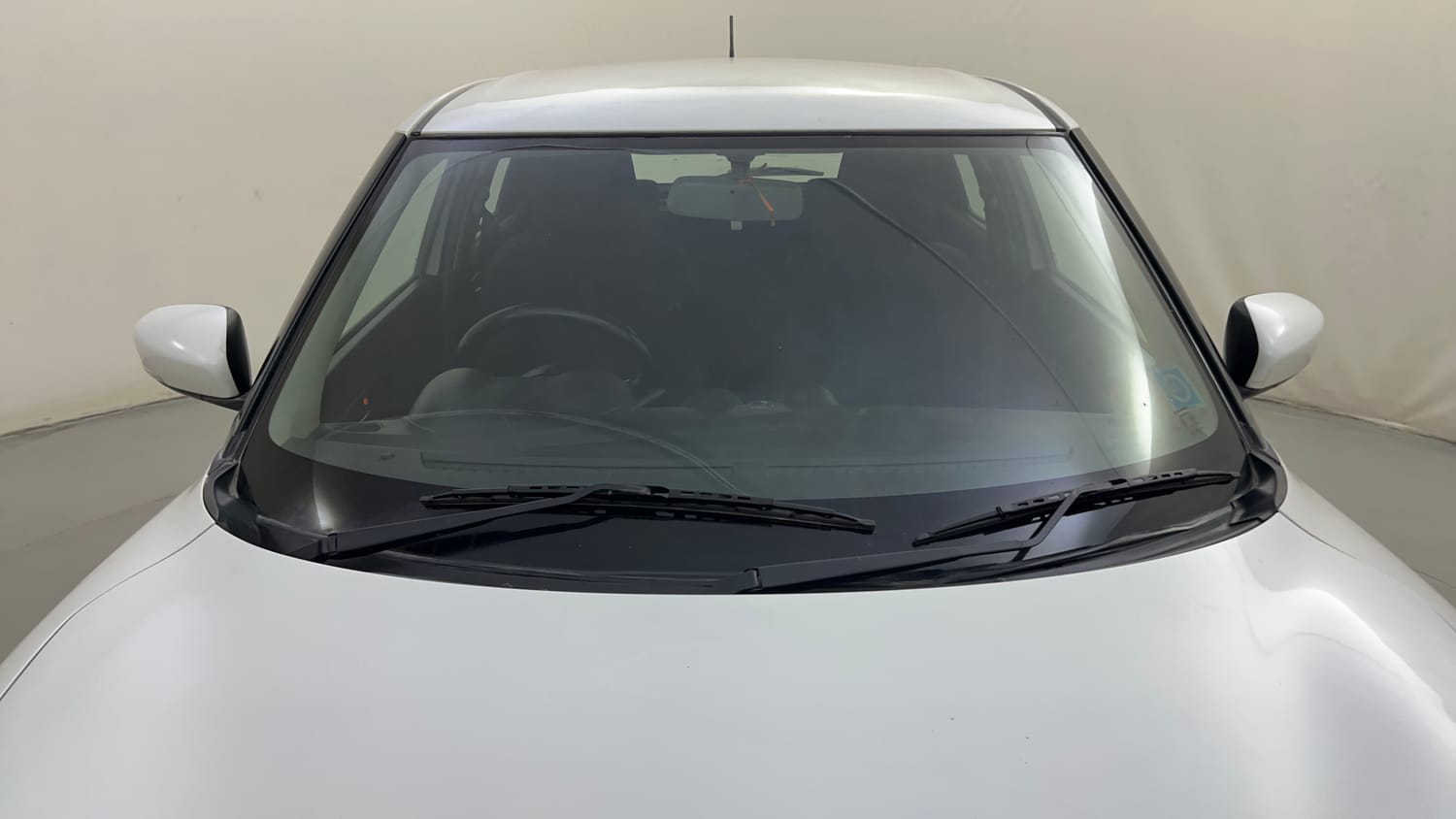 Used 2020 Maruti Suzuki Swift ZXi AMT Petrol Automatic exterior FRONT WINDSHIELD VIEW