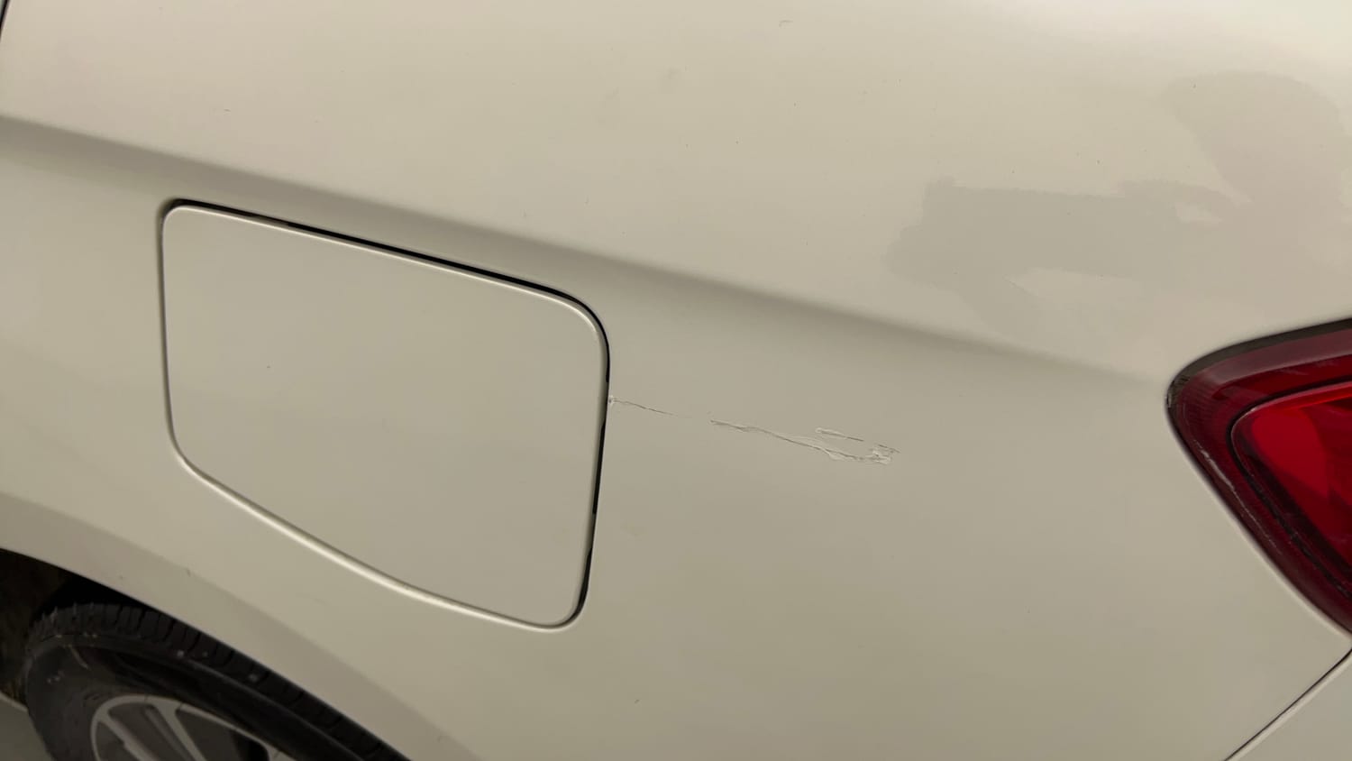 Used 2022 Maruti Suzuki Ciaz Alpha 1.5 AT Petrol Automatic dents MINOR SCRATCH