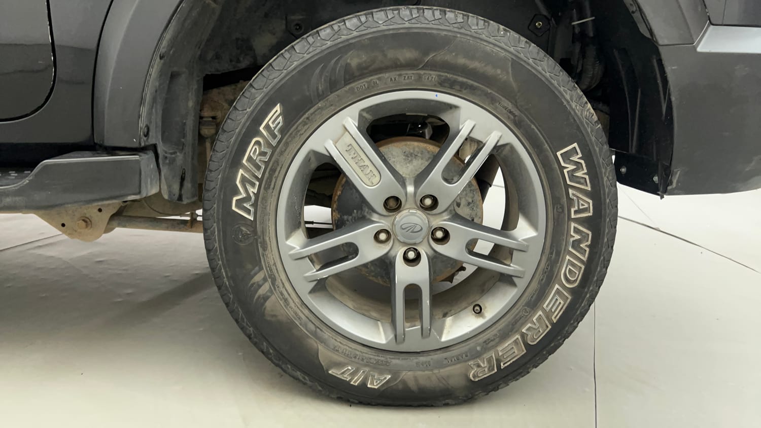 Used 2021 mahindra Thar LX Hard Top Diesel AT 4WD Diesel Automatic tyres LEFT REAR TYRE RIM VIEW