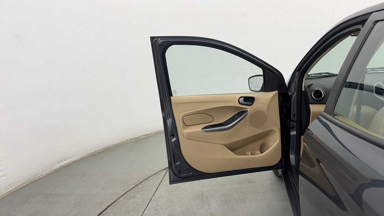 Used 2019 Ford Figo Aspire Trend Plus 1.5 TDCi Diesel Manual interior LEFT FRONT DOOR OPEN VIEW