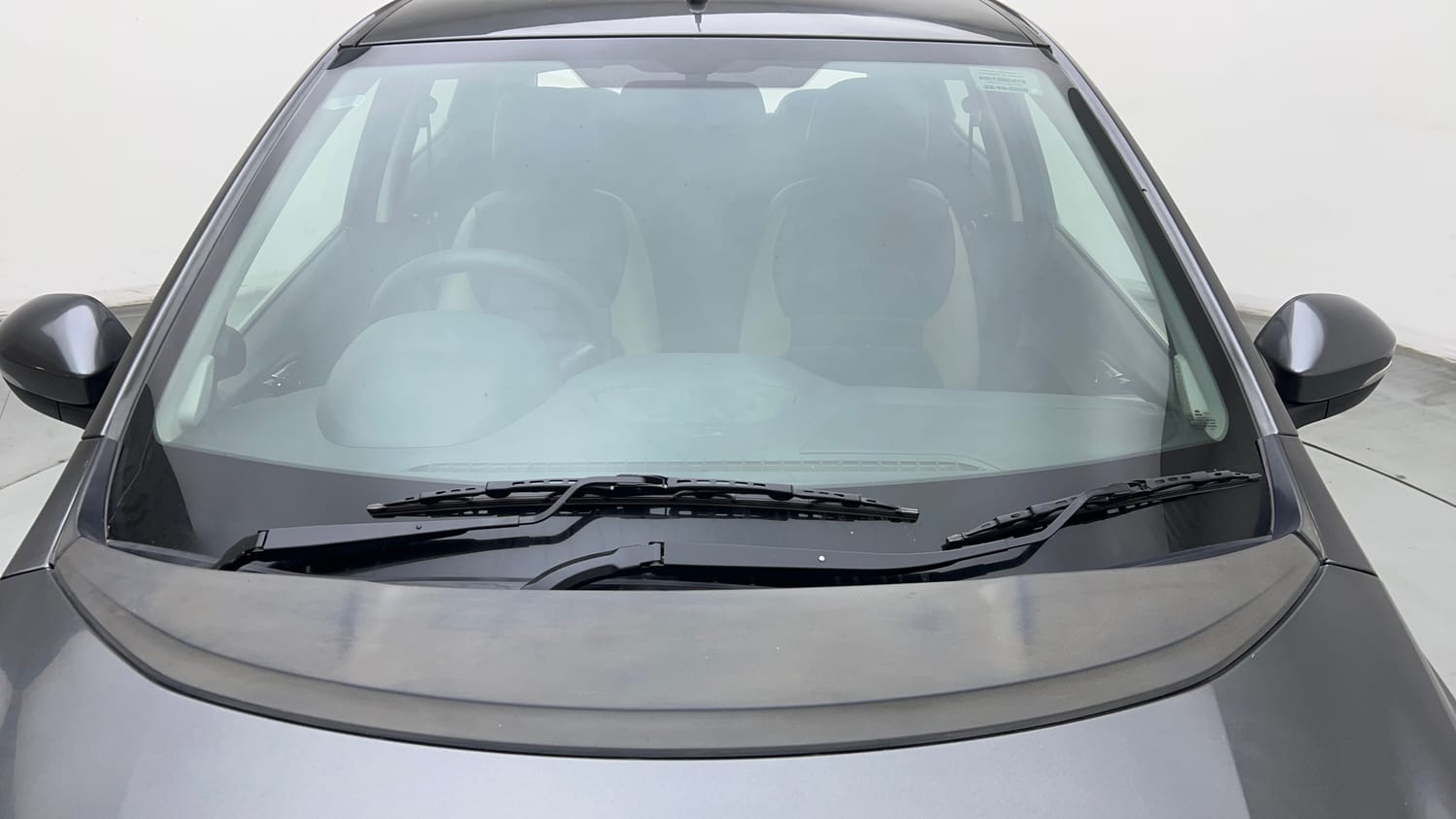 Used 2020 Tata Tiago XZ Petrol Manual exterior FRONT WINDSHIELD VIEW