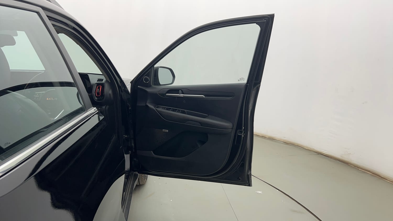 Used 2021 Kia Sonet GTX Plus 1.0 DCT Petrol Automatic interior RIGHT FRONT DOOR OPEN VIEW