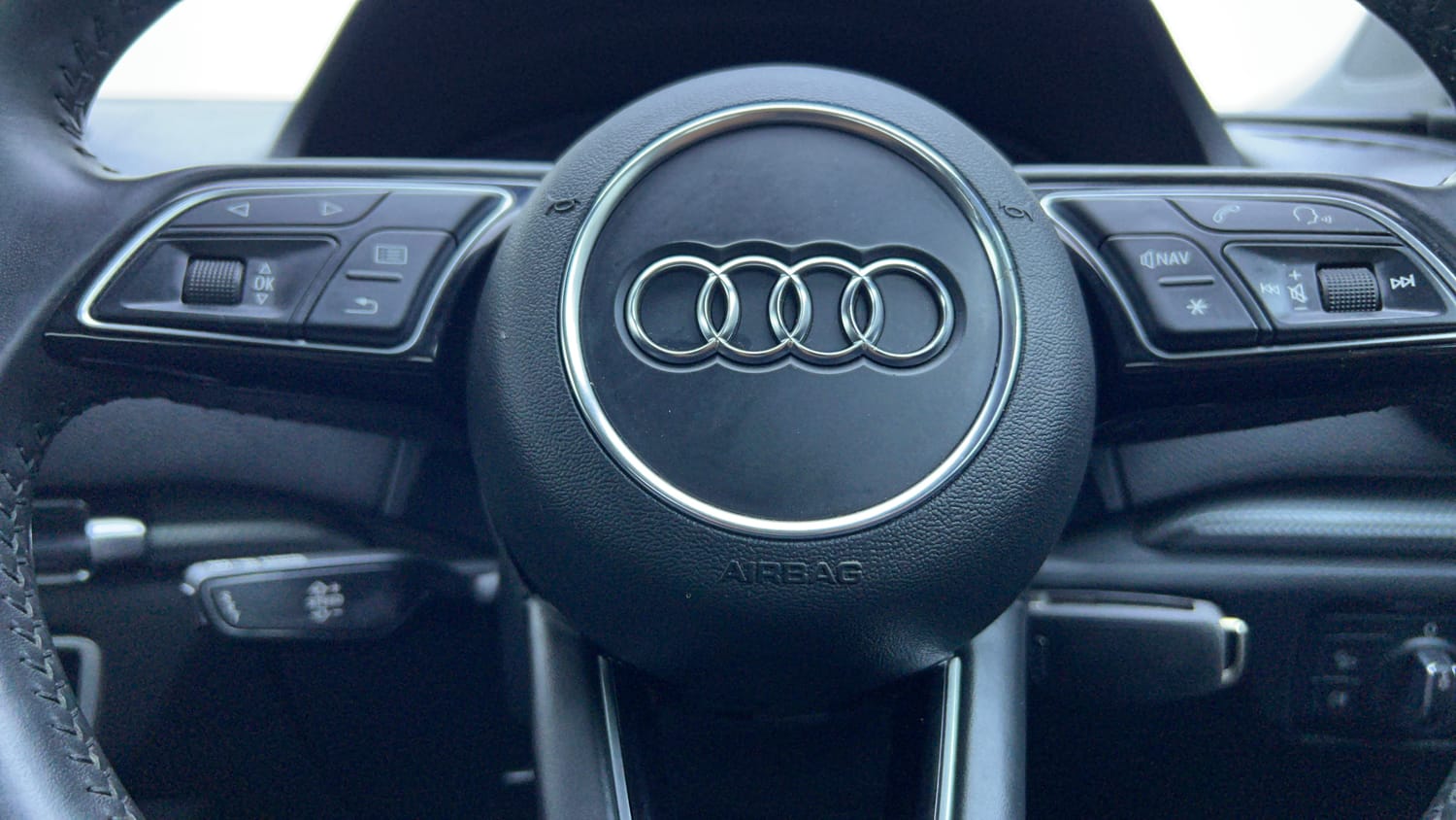 Used 2018 Audi A3 35 TFSI Technology Petrol Automatic top_features Airbags