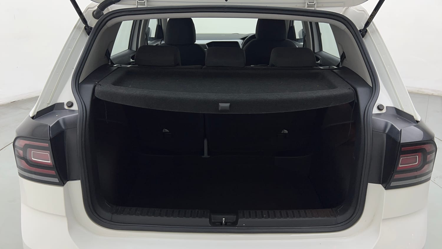 Used 2024 Volkswagen Taigun Highline 1.0 TSI MT Petrol Manual interior DICKY INSIDE VIEW