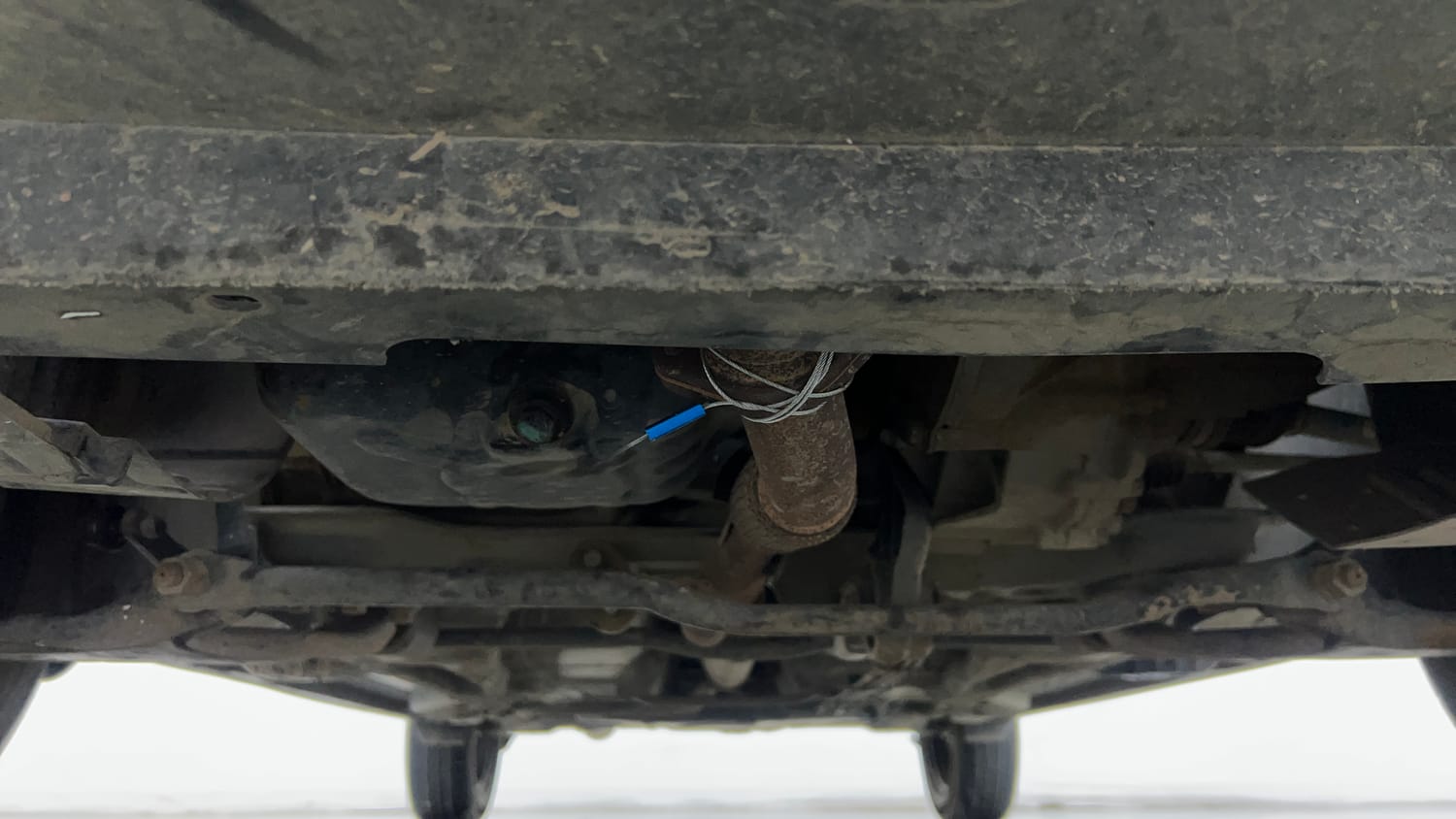 Used 2020 Tata Tiago XZ Petrol Manual extra FRONT LEFT UNDERBODY VIEW
