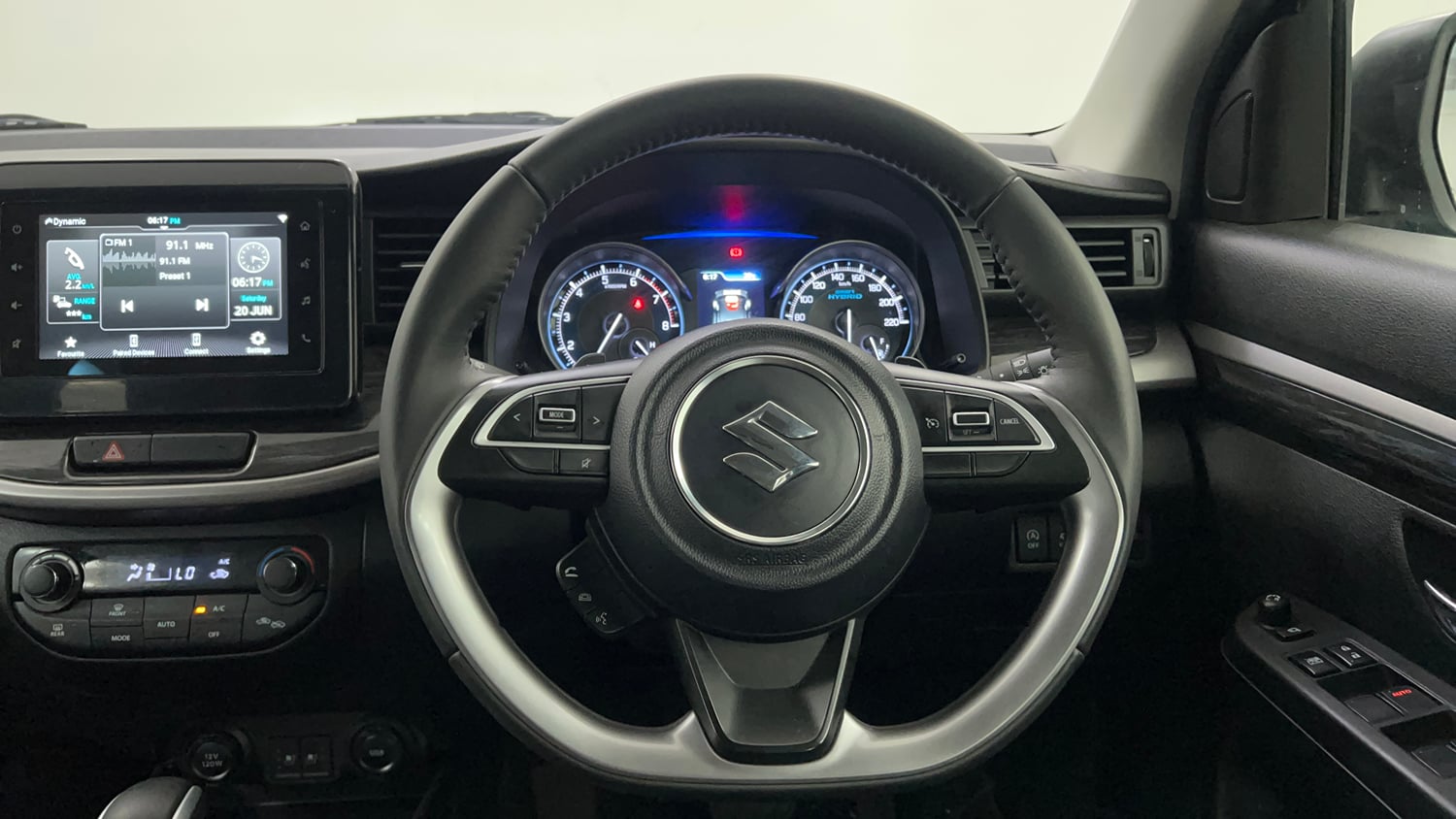 Used 2025 Maruti Suzuki XL6 Alpha Plus AT Petrol Petrol Automatic interior STEERING VIEW