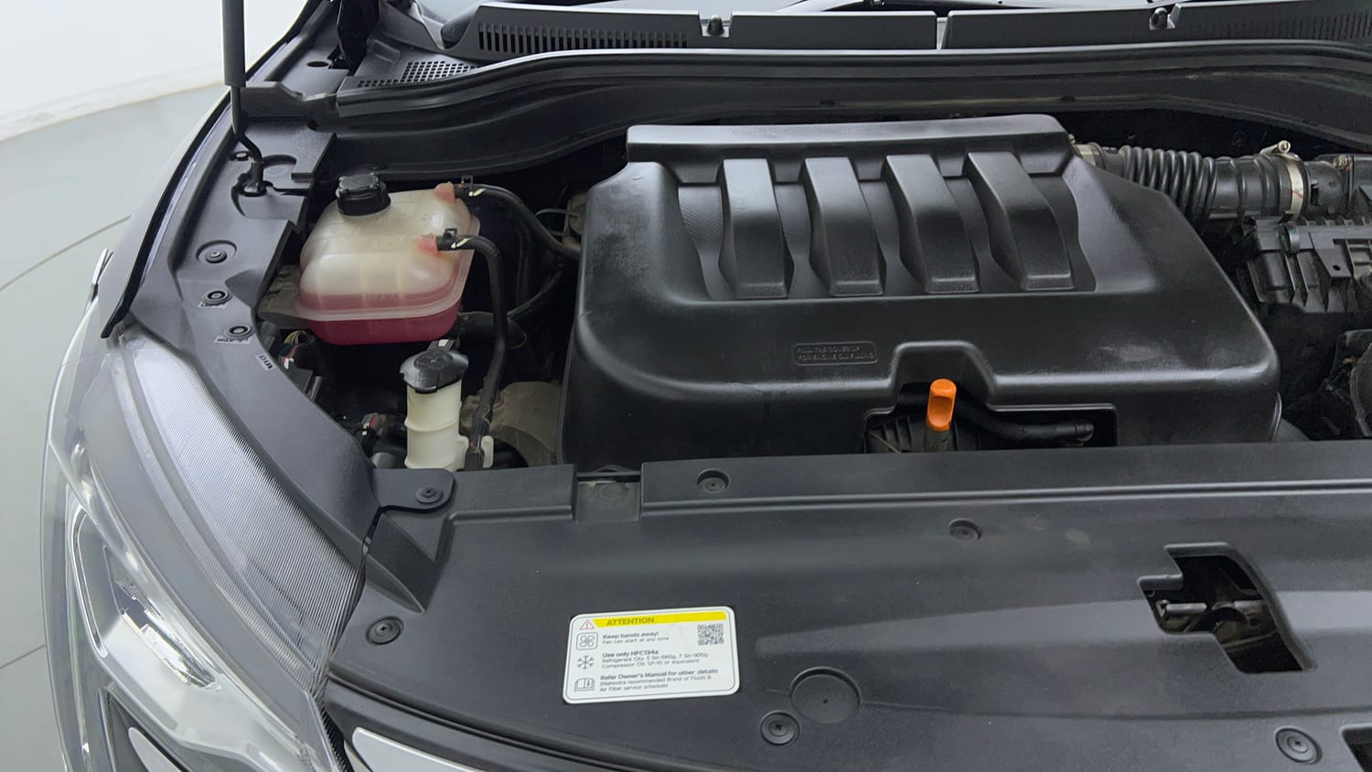 2023 Mahindra XUV700 AX 7 Petrol AT 7 STR-30