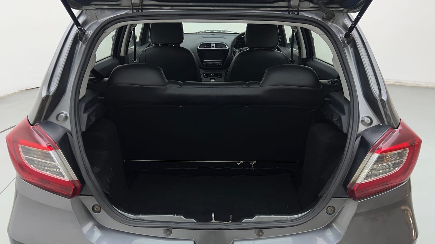 Used 2020 Tata Tiago XZ Petrol Manual interior DICKY INSIDE VIEW