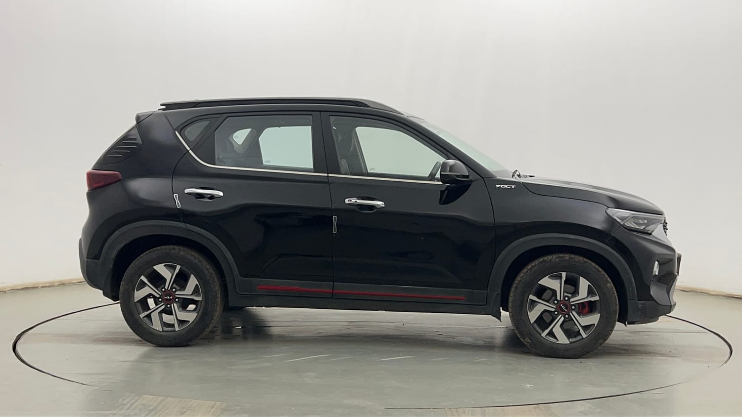 Used 2021 Kia Sonet GTX Plus 1.0 DCT Petrol Automatic exterior RIGHT SIDE VIEW
