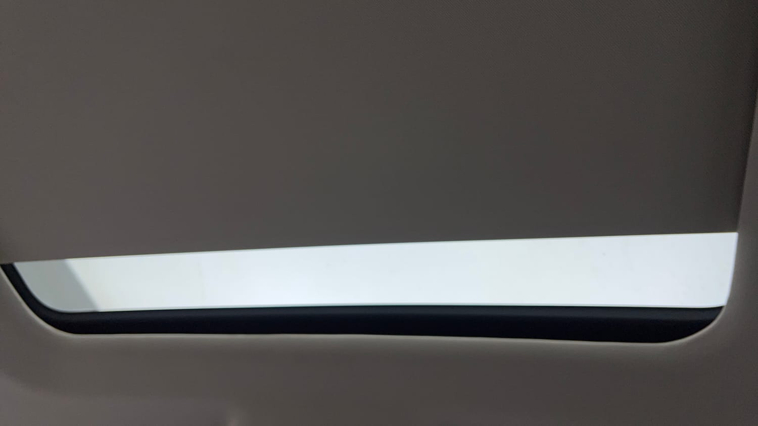 2023 Mahindra XUV700 AX 7 Petrol AT 7 STR-43