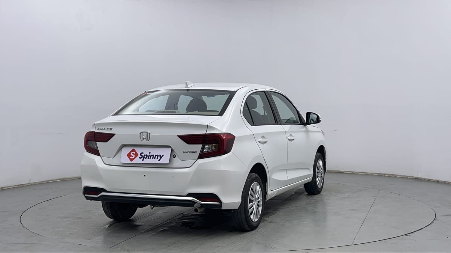 Used 2022 Honda Amaze S MT 1.2 Petrol Petrol Manual exterior RIGHT REAR CORNER VIEW