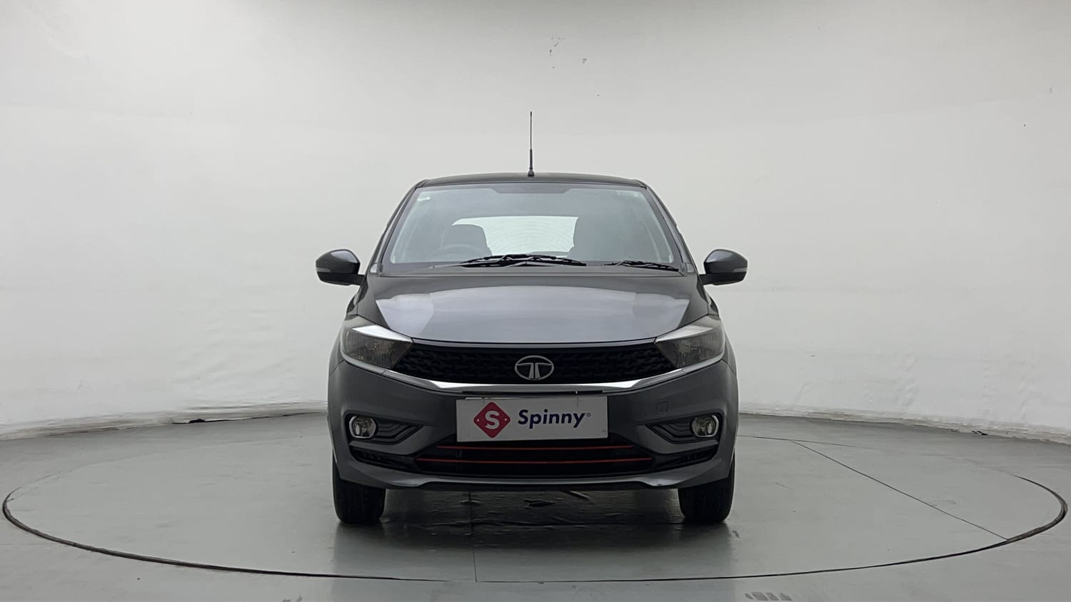 Used 2020 Tata Tiago XZ Petrol Manual exterior FRONT VIEW