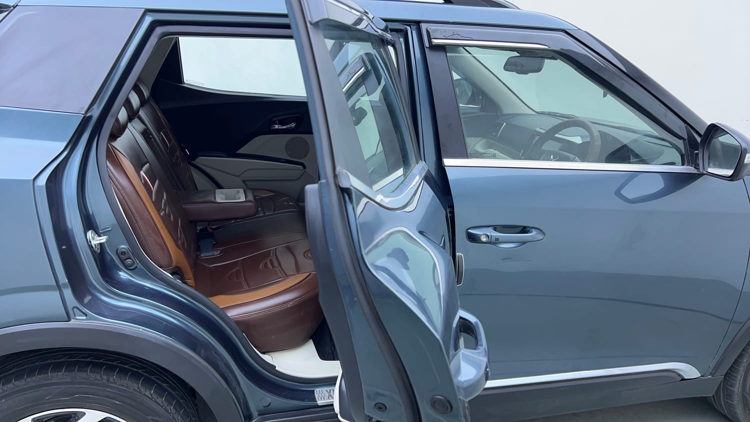 Used 2023 Mahindra XUV 300 W8 (O) 1.5 Diesel AMT Diesel Automatic interior RIGHT SIDE REAR DOOR CABIN VIEW