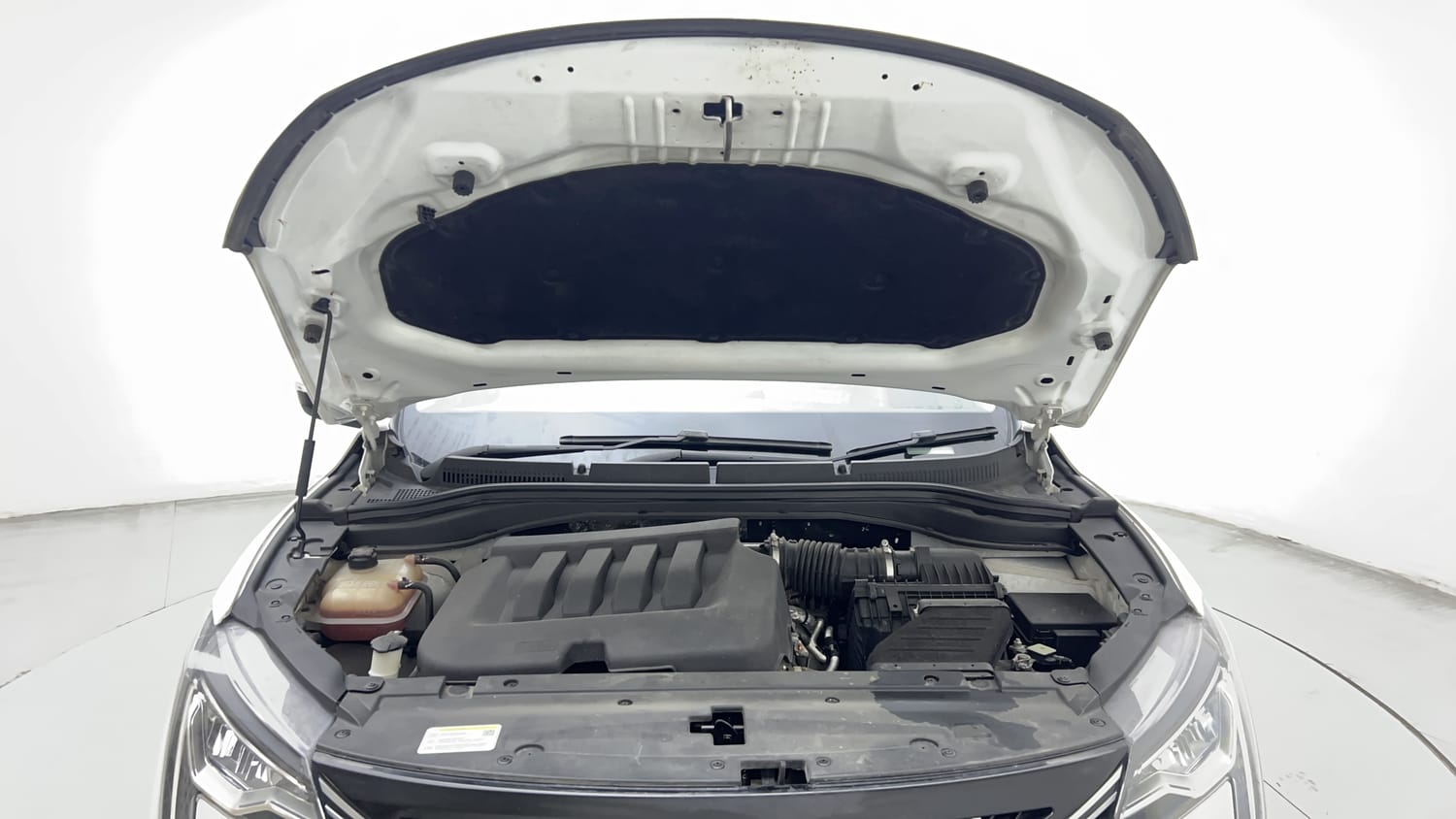 2024 Mahindra XUV700 AX 7 Petrol AT 7 STR-28