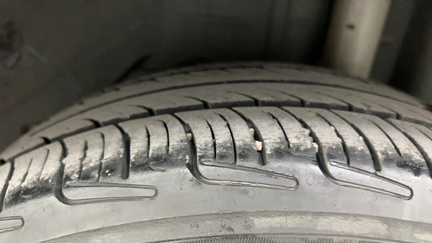 Used 2019 Ford Figo Aspire Trend Plus 1.5 TDCi Diesel Manual tyres LEFT REAR TYRE TREAD VIEW