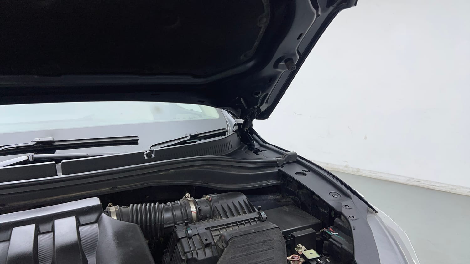 2023 Mahindra XUV700 AX 7 Petrol AT 7 STR-31