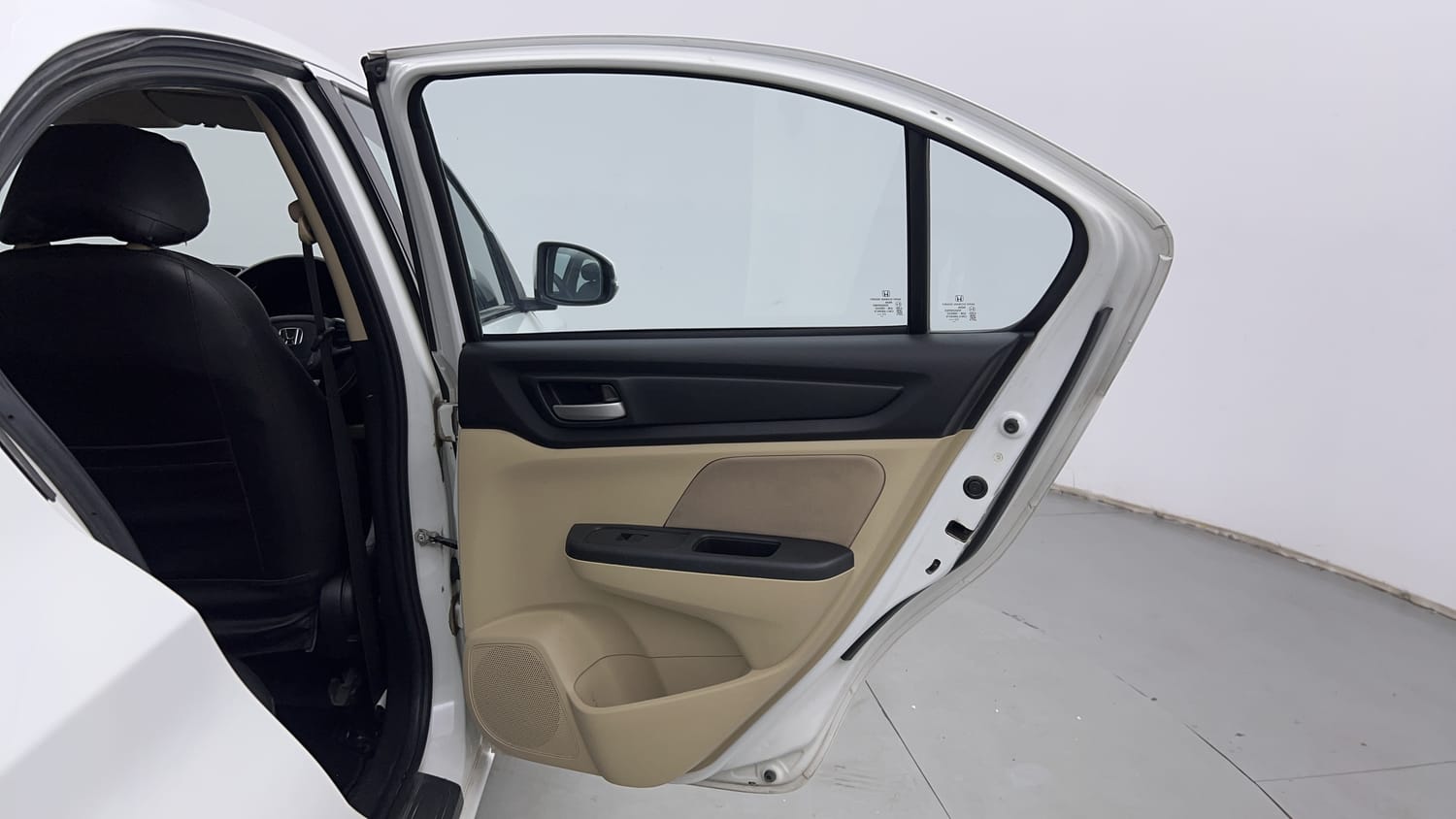 Used 2022 Honda Amaze S MT 1.2 Petrol Petrol Manual interior RIGHT REAR DOOR OPEN VIEW