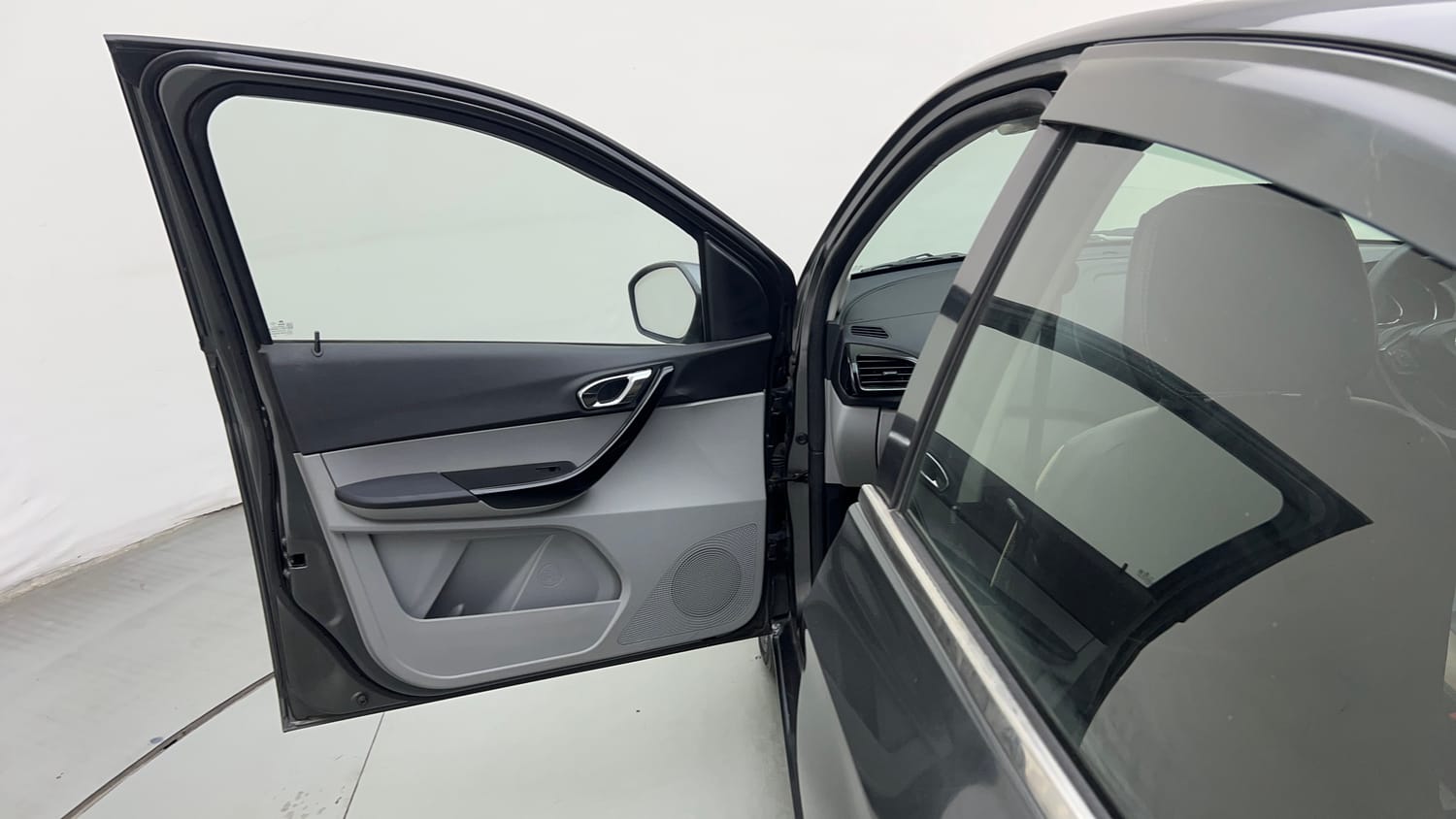 Used 2020 Tata Tiago XZ Petrol Manual interior LEFT FRONT DOOR OPEN VIEW