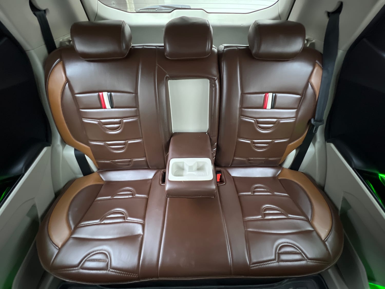 Used 2023 Mahindra XUV 300 W8 (O) 1.5 Diesel AMT Diesel Automatic interior REAR SEAT CONDITION VIEW