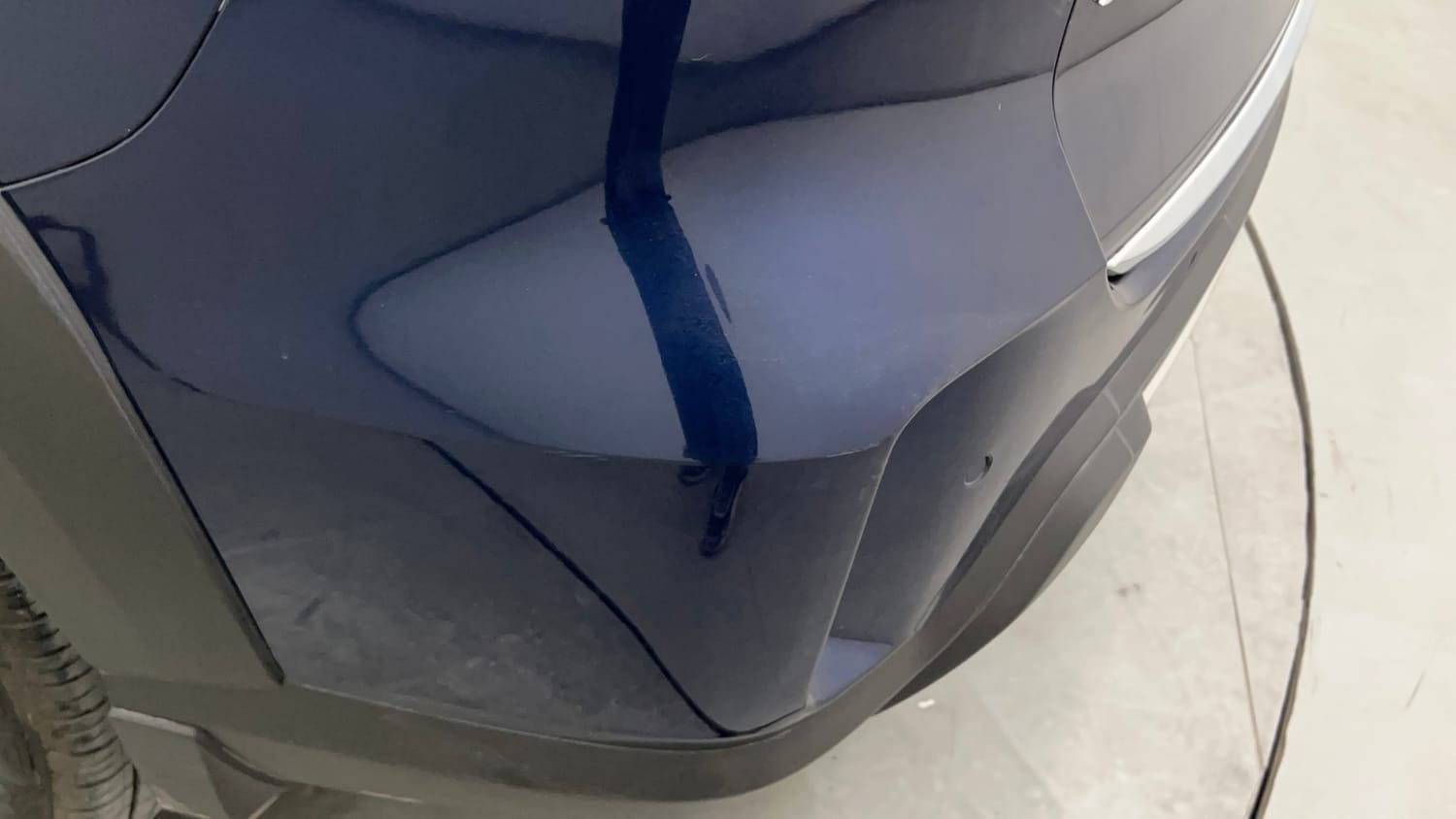 Used 2025 Maruti Suzuki XL6 Alpha Plus AT Petrol Petrol Automatic dents MINOR SCRATCH