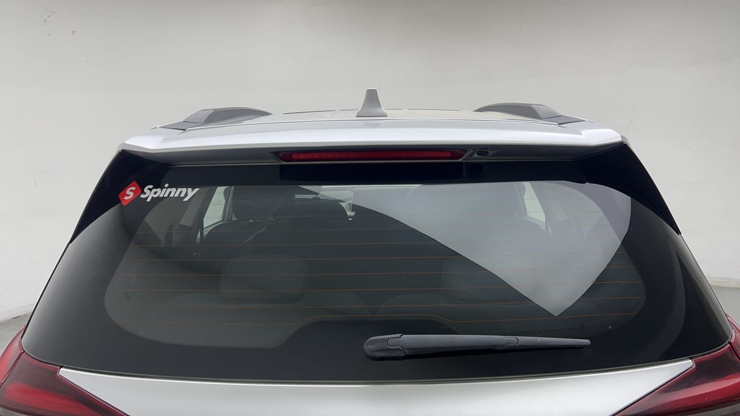 2024 Mahindra XUV700 AX5 Diesel AT 7 STR-9