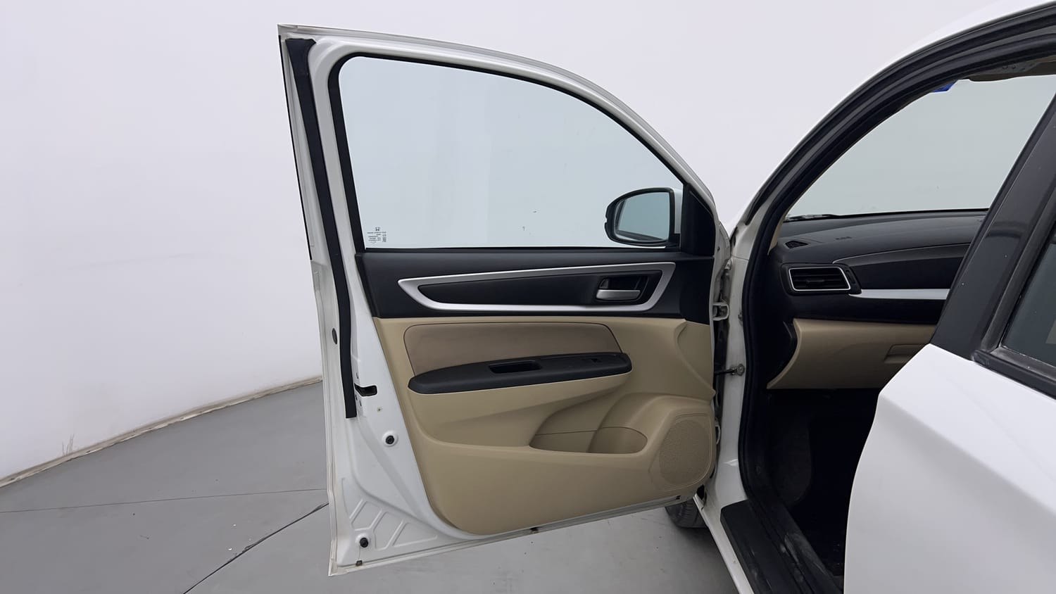 Used 2022 Honda Amaze S MT 1.2 Petrol Petrol Manual interior LEFT FRONT DOOR OPEN VIEW
