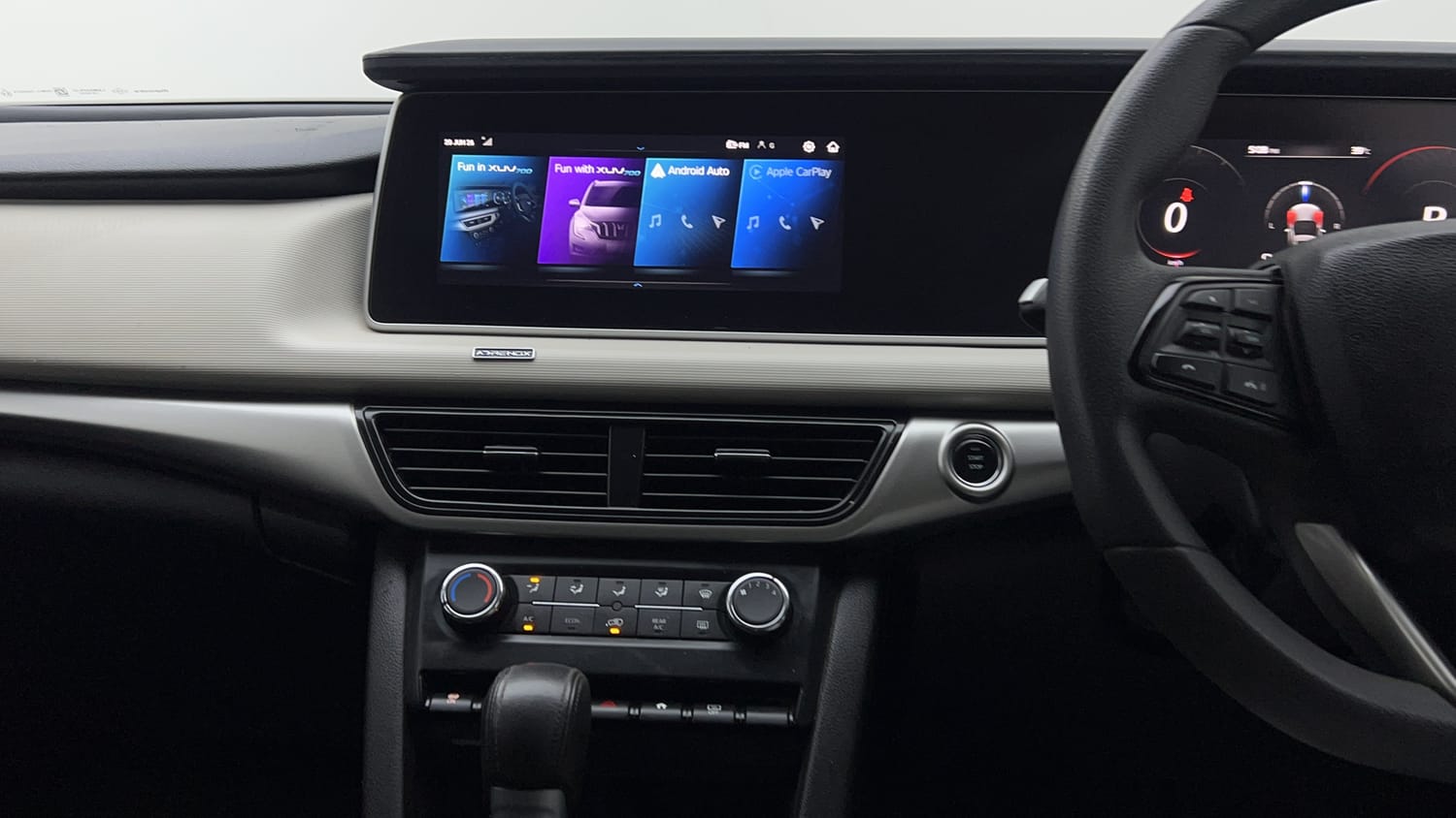 2024 Mahindra XUV700 AX5 Diesel AT 7 STR-13