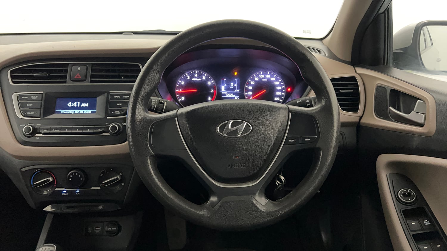 Used 2018 Hyundai Elite i20 Magna Executive 1.2 Petrol Manual interior STEERING VIEW