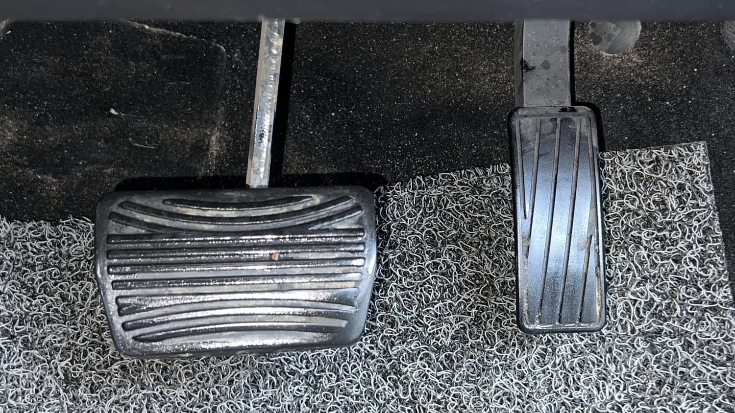 2024 Mahindra XUV700 AX 7 Petrol AT 7 STR-27