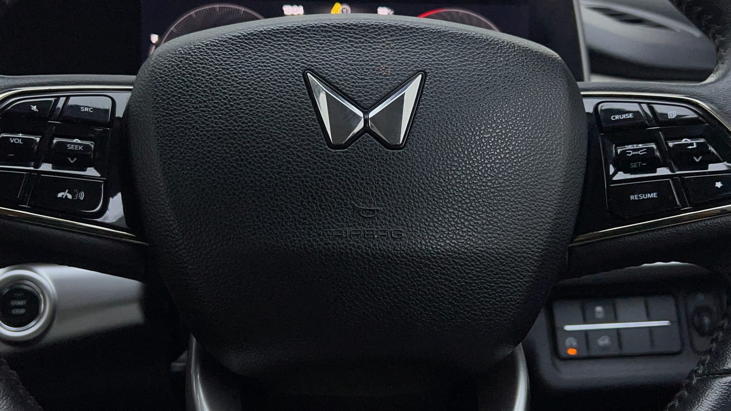 2024 Mahindra XUV700 AX 7 Petrol AT 7 STR-45
