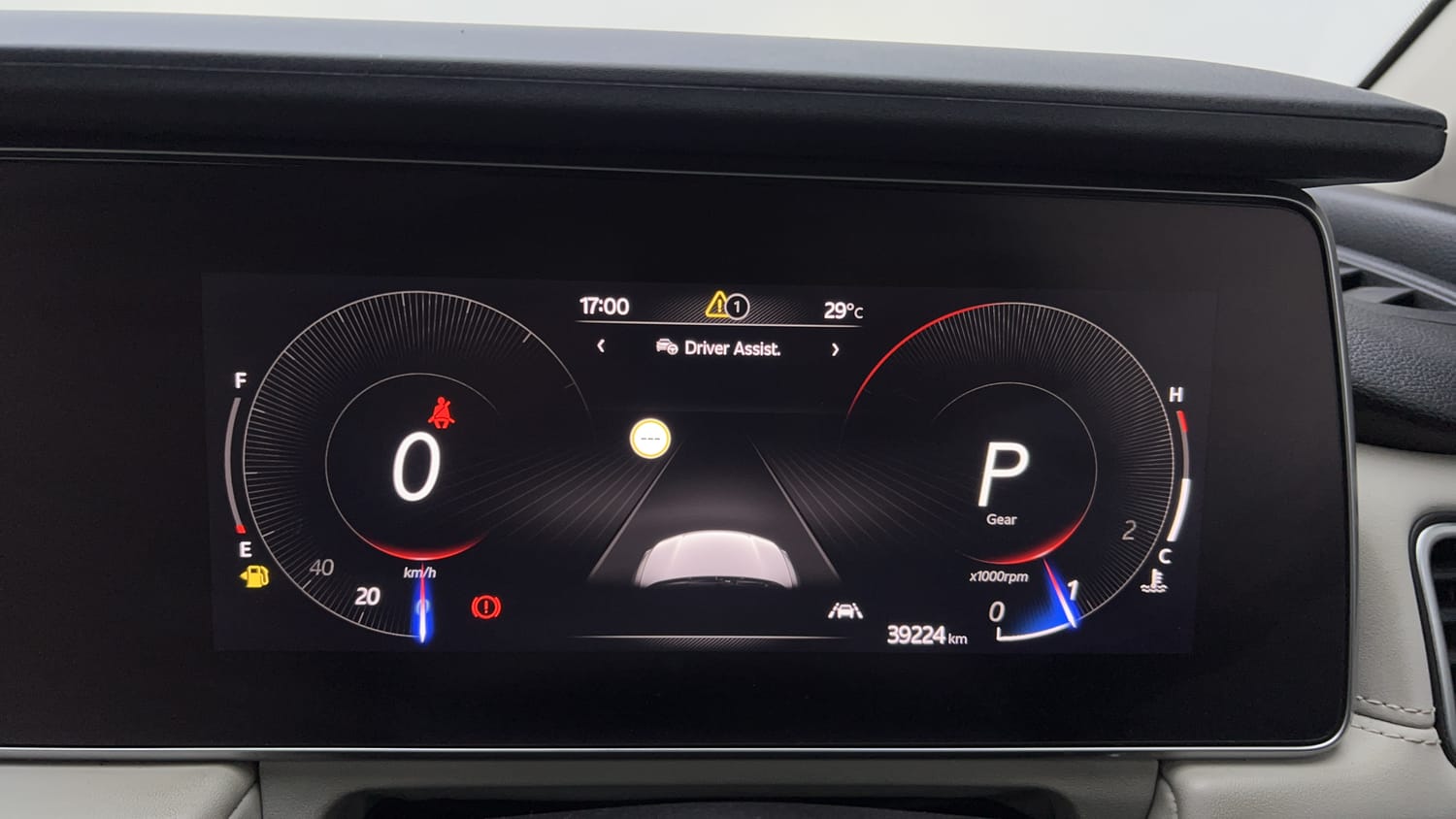 2023 Mahindra XUV700 AX 7 Petrol AT 7 STR-15