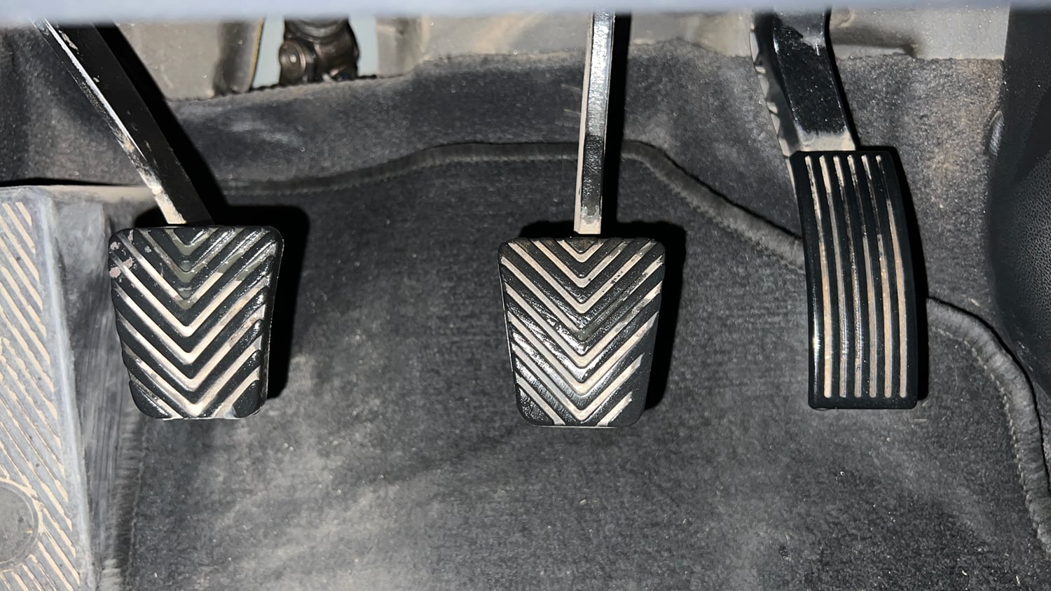 Used 2018 Hyundai Elite i20 Magna Executive 1.2 Petrol Manual interior PEDALS VIEW