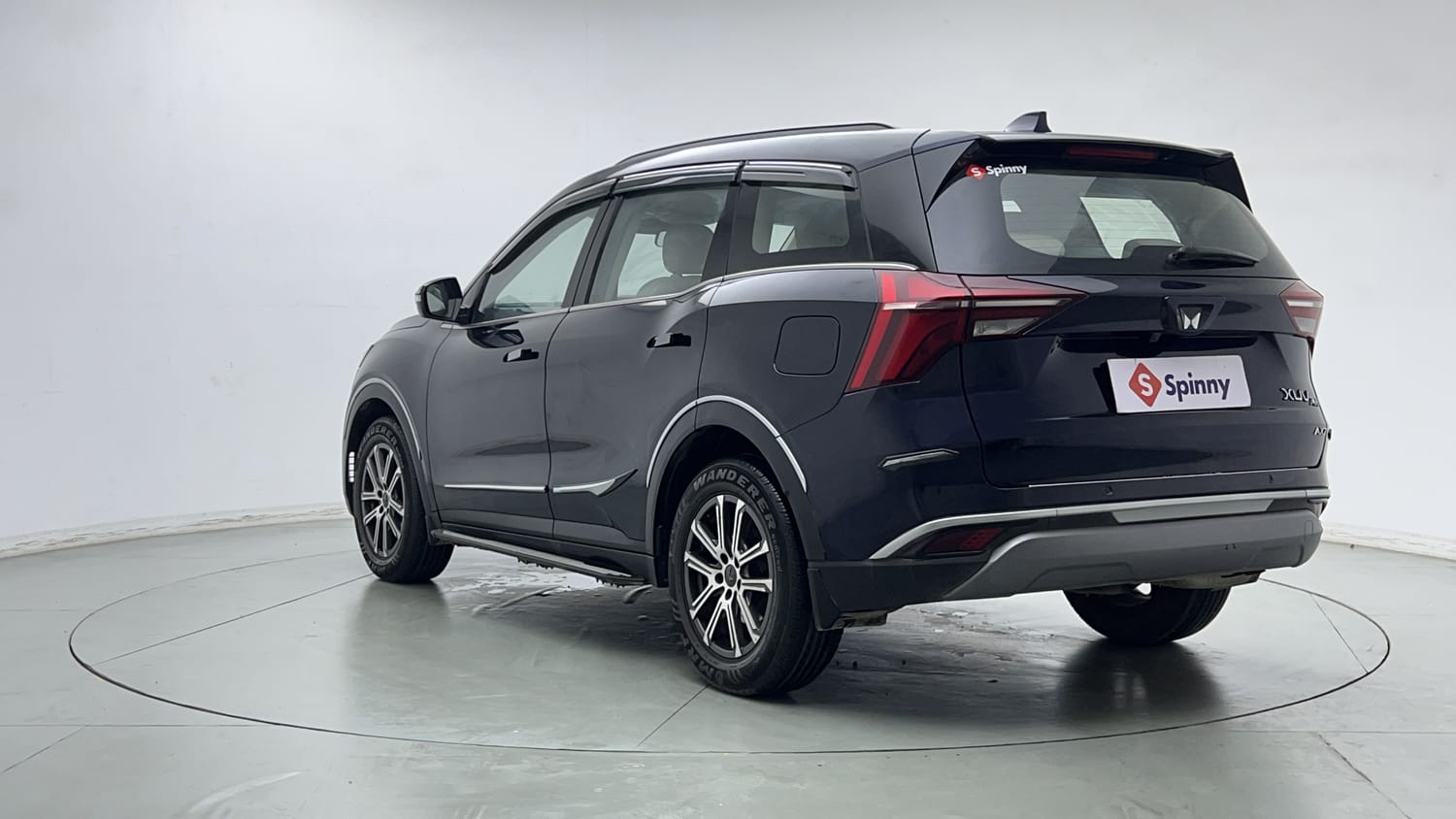 2023 Mahindra XUV700 AX 7 Petrol AT 7 STR-2