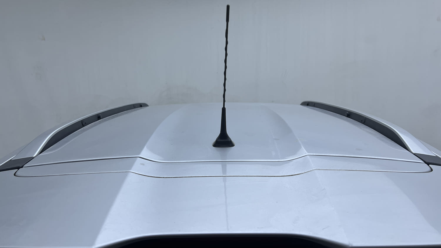 Used 2021 Nissan Magnite XL Turbo CVT Petrol Automatic exterior EXTERIOR ROOF VIEW