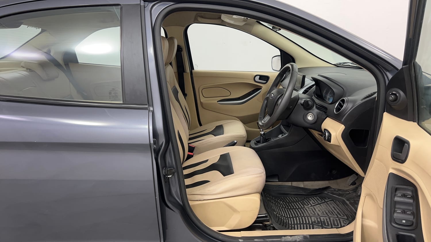 Used 2019 Ford Figo Aspire Trend Plus 1.5 TDCi Diesel Manual interior RIGHT SIDE FRONT DOOR CABIN VIEW