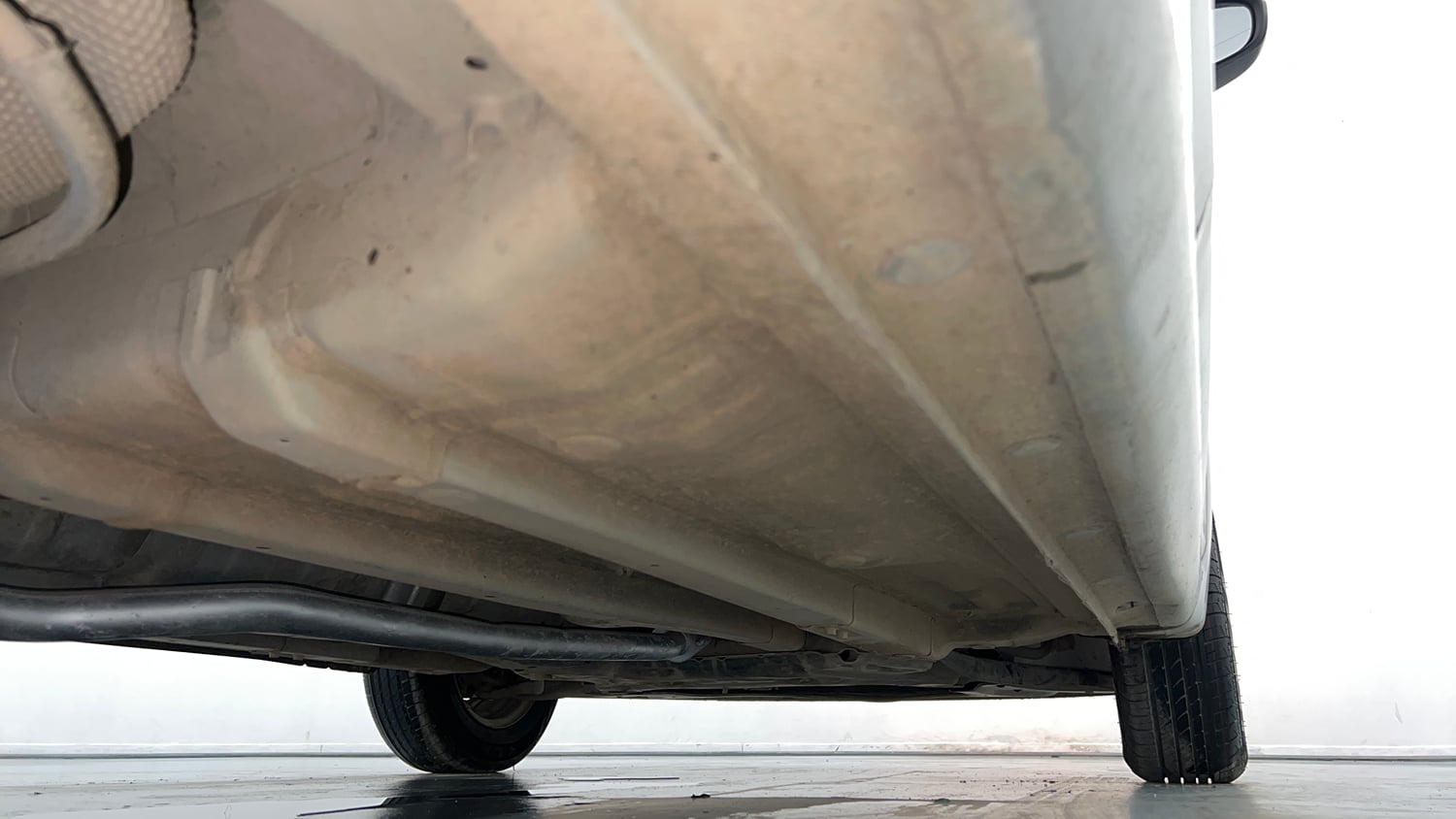 Used 2018 Hyundai Elite i20 Magna Executive 1.2 Petrol Manual extra REAR RIGHT UNDERBODY VIEW