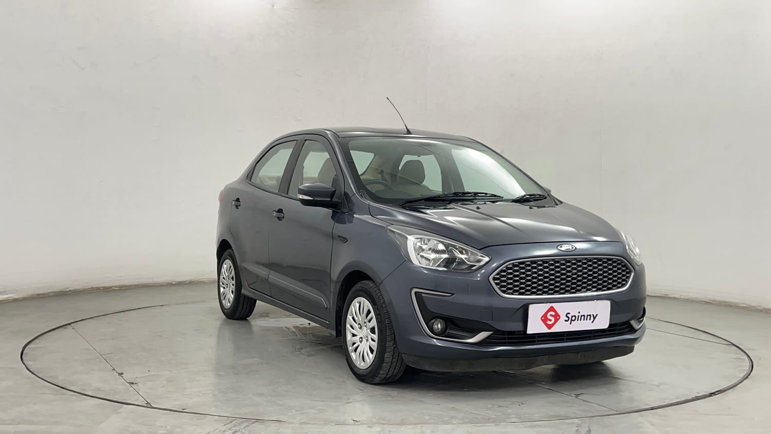 Used 2019 Ford Figo Aspire Trend Plus 1.5 TDCi Diesel Manual exterior RIGHT FRONT CORNER VIEW