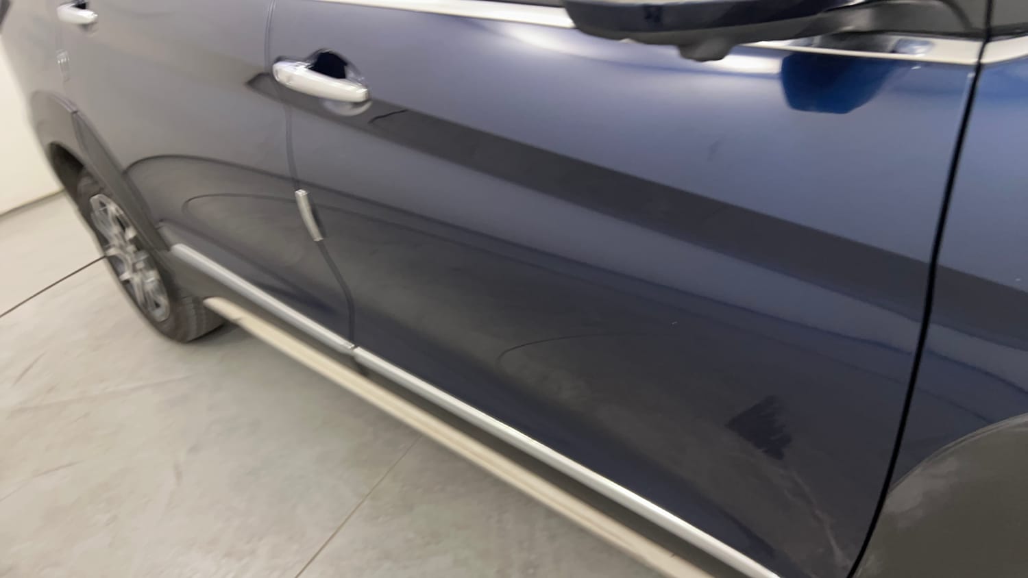 Used 2025 Maruti Suzuki XL6 Alpha Plus AT Petrol Petrol Automatic dents MINOR SCRATCH